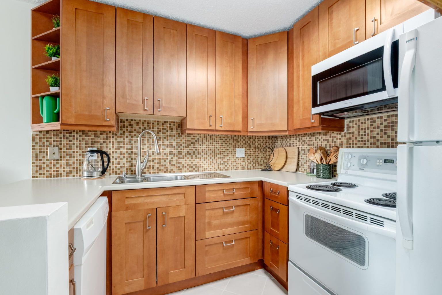 1001 68 Avenue SW 307