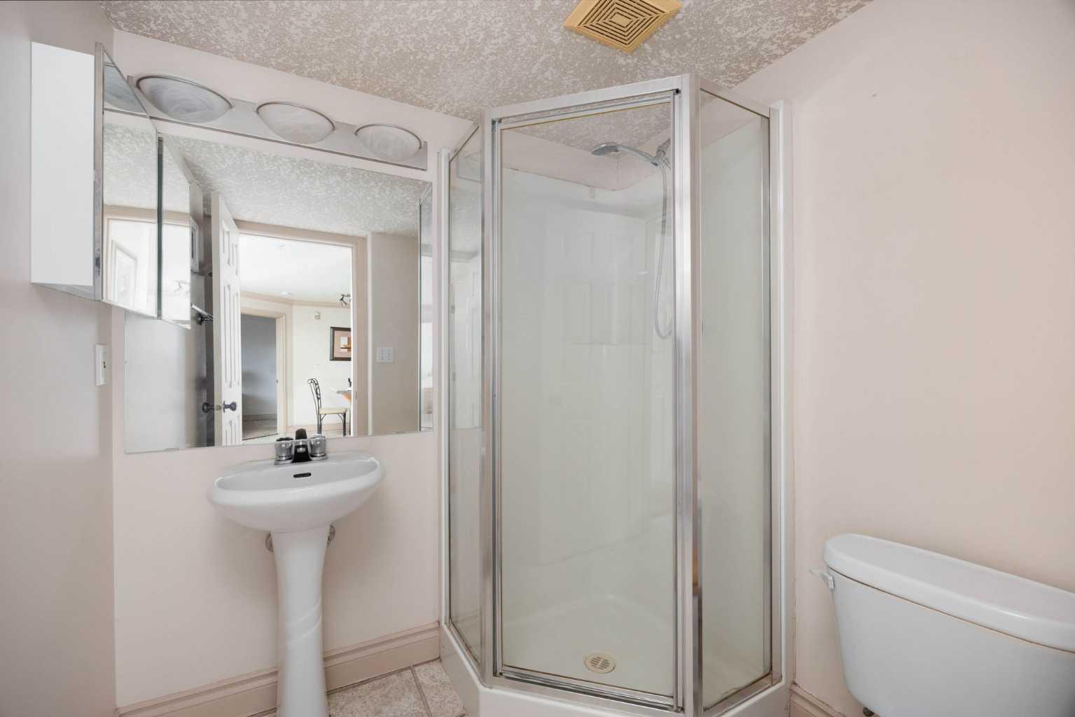 38 Riedel Street 2308