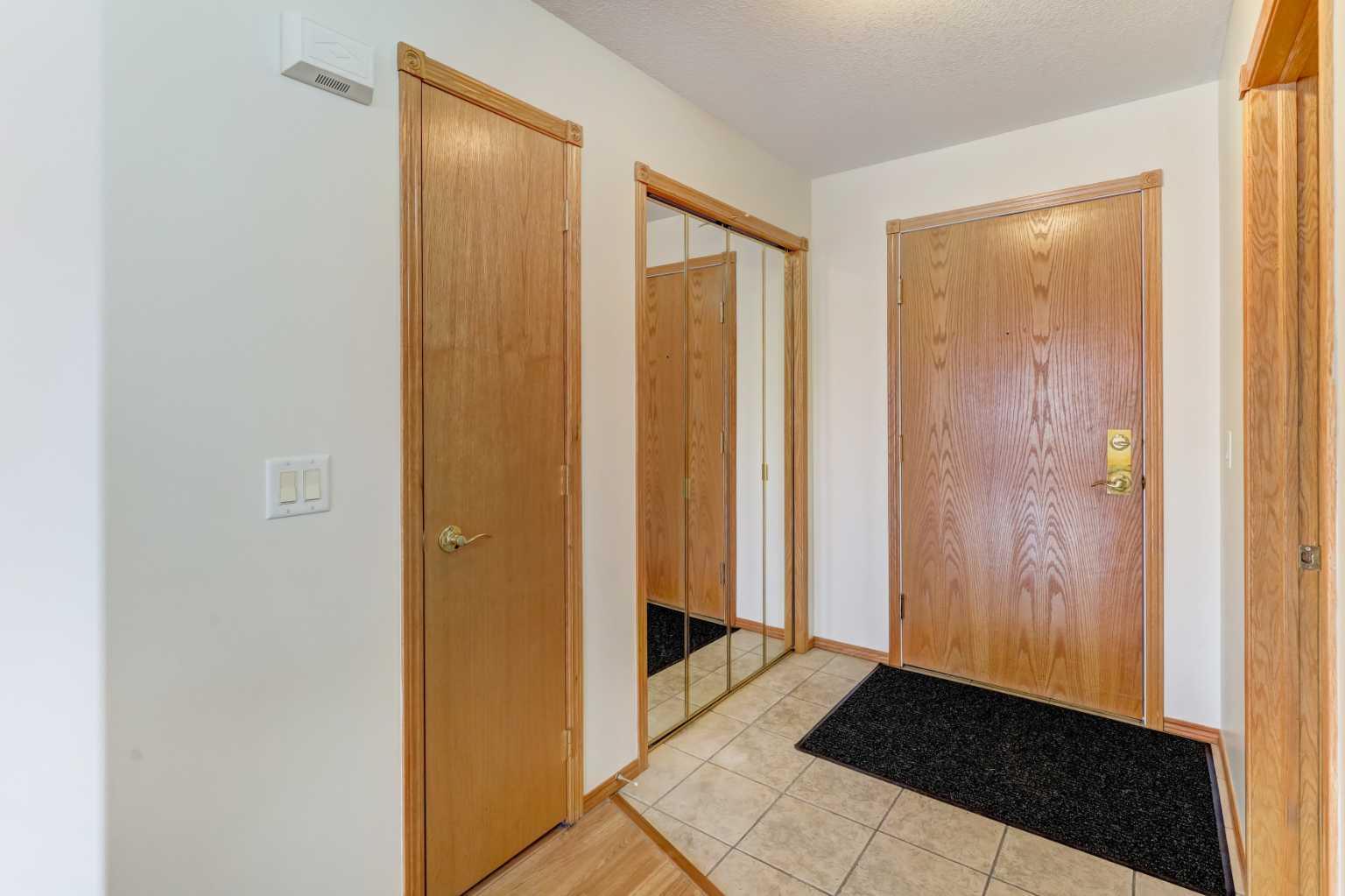 728 Country Hills Road NW 228