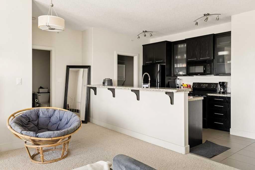 3410 20 Street SW 313
