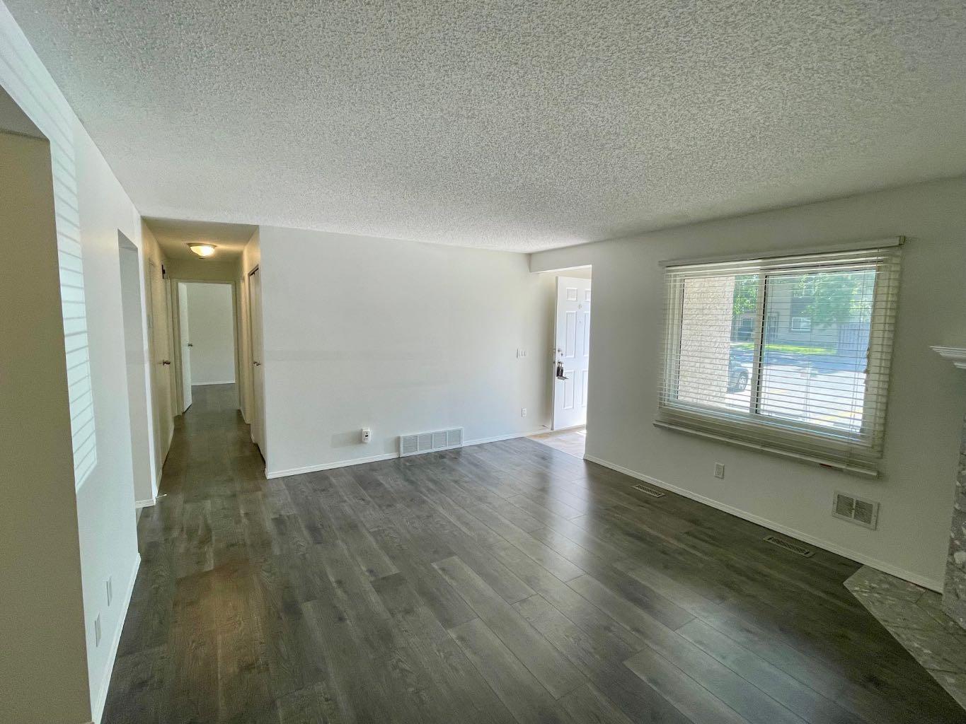 81 Cedar Springs Gardens SW