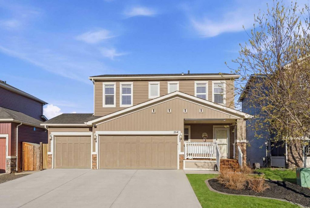 Photo of 164 West Creek Green, Chestermere, AB T1X 0B4 (MLS # A2308924)