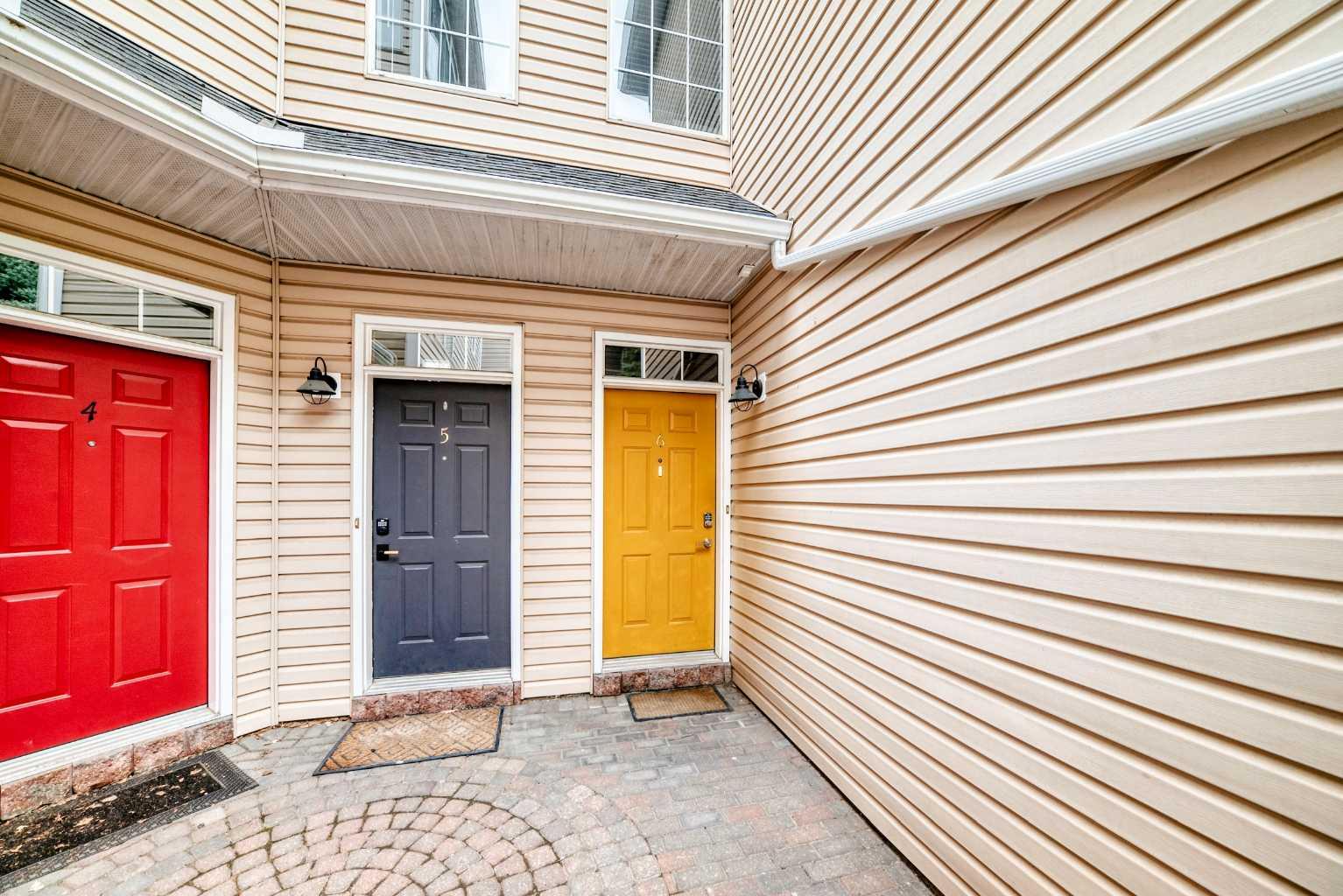 1212 12 Street SW 6