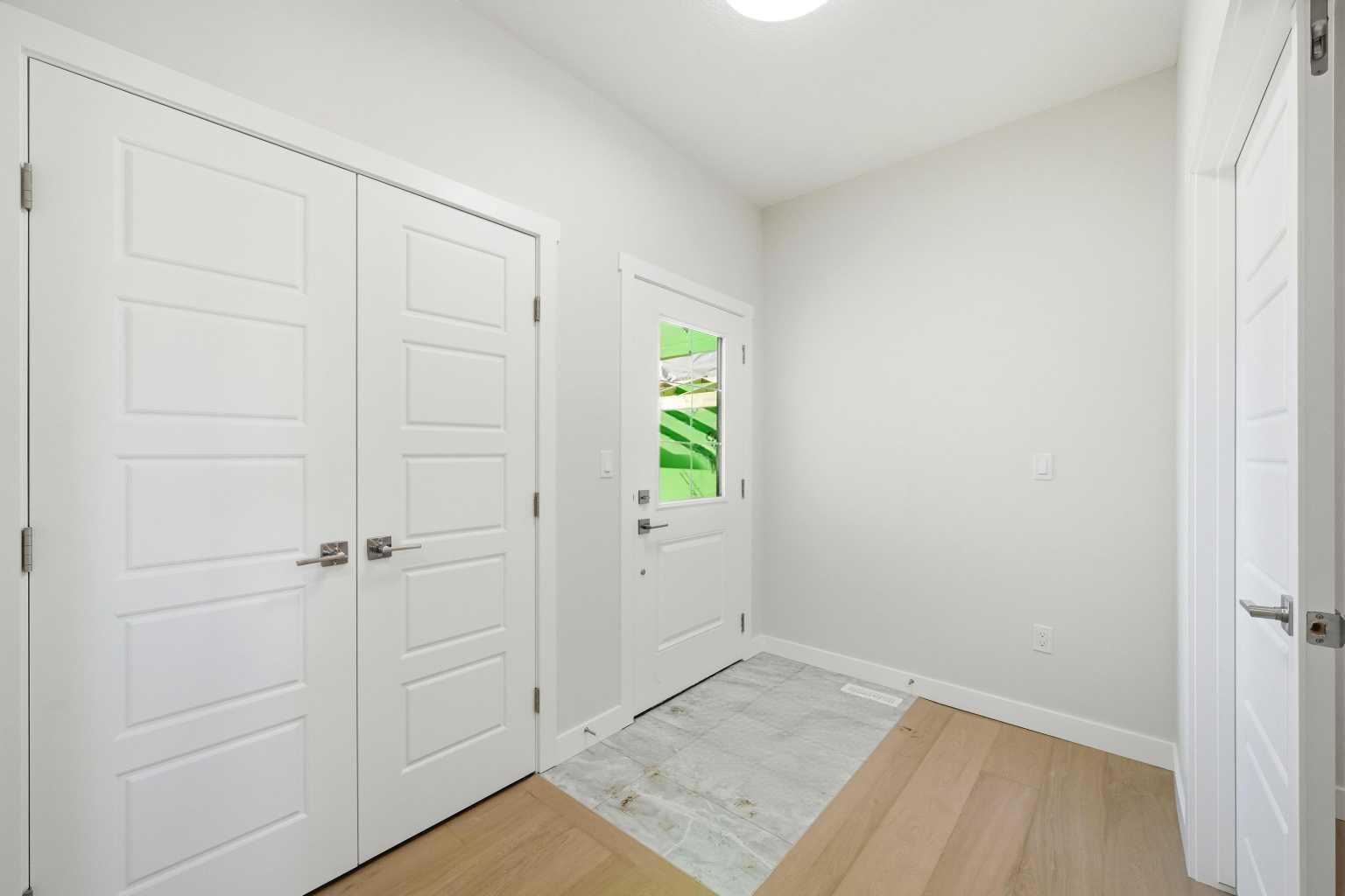 14 Cornerstone Parade NE