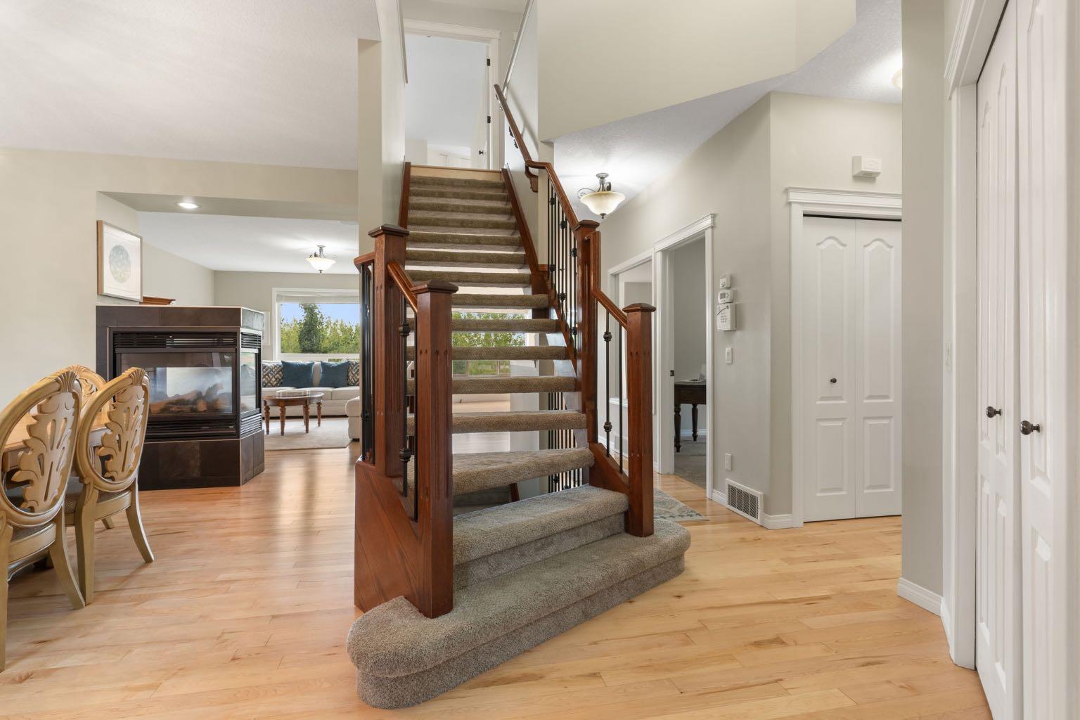 46 Crestbrook Hill SW