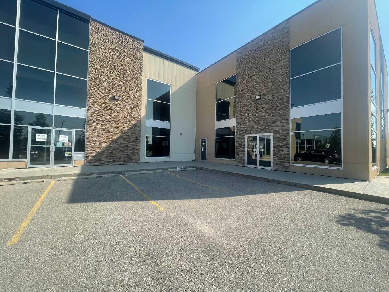 11010 46 Street SE 6