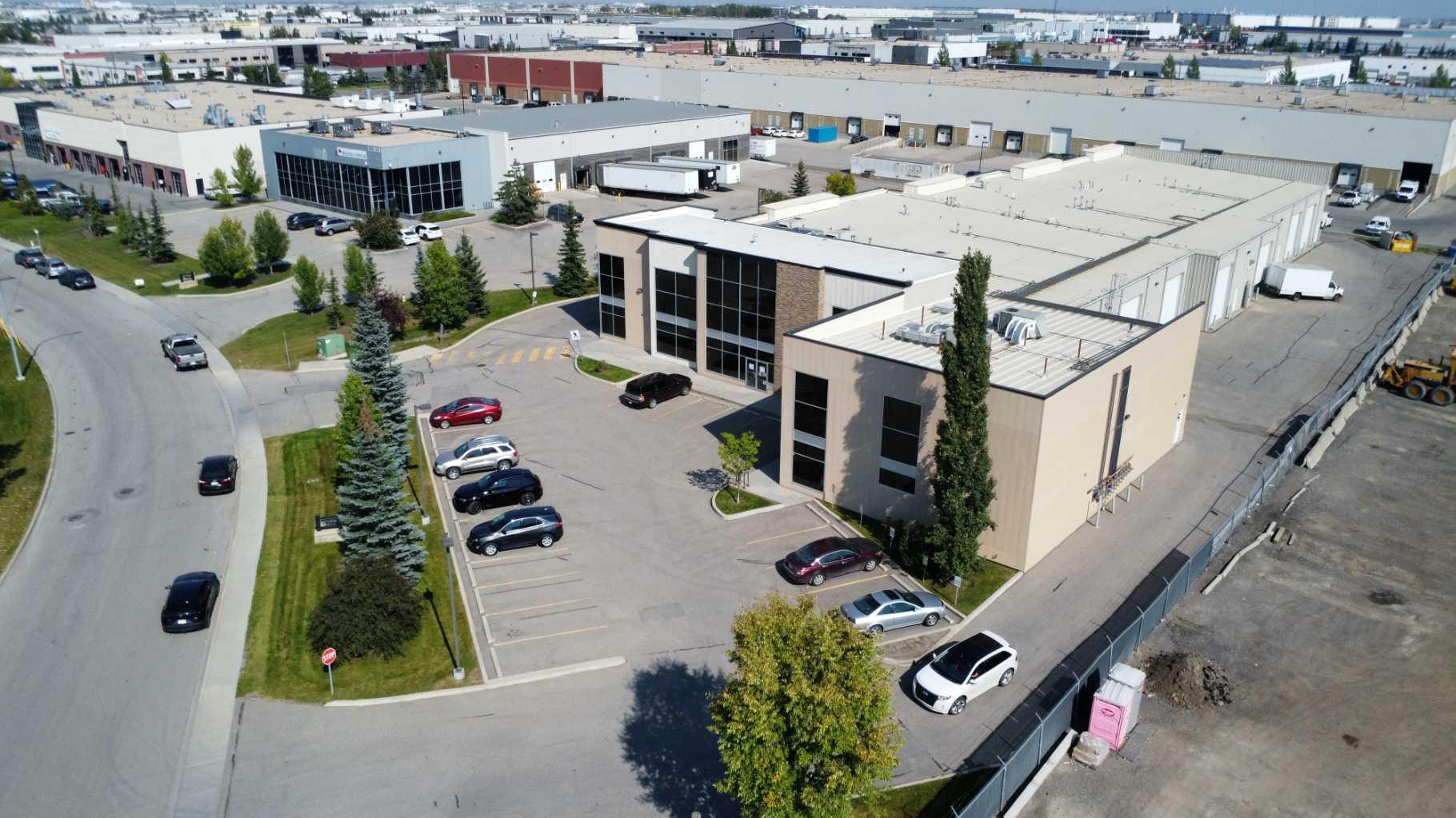 11010 46 Street SE 6