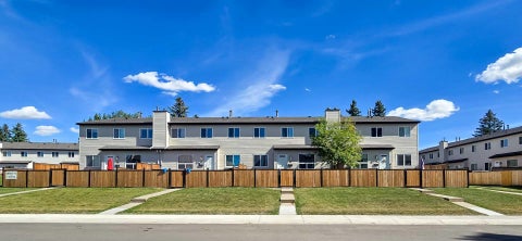 Photo of 31 Alford Avenue #68, Red Deer, AB T4R 1G9 (MLS # A2341393)