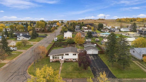 Photo of 5013 47 Street, Valleyview, AB T0H 3N0 (MLS # A2350173)