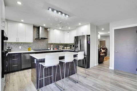 Photo of 91 Copperstone Gate SE, Calgary, AB T2Z 4S2 (MLS # A2287077)