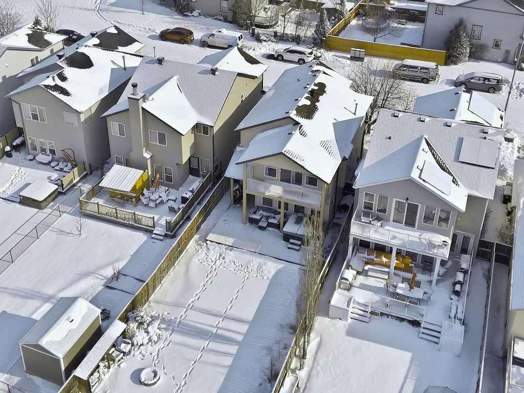 391 Tuscany Ridge Heights NW