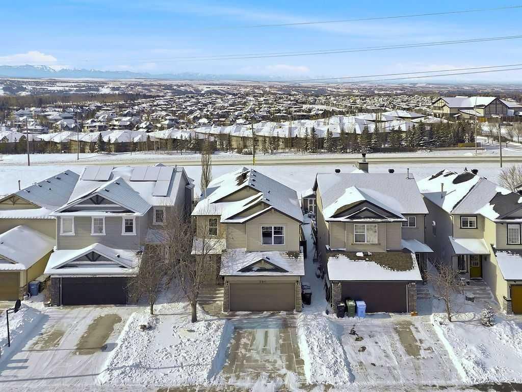 Photo of 391 Tuscany Ridge Heights NW, Calgary, AB T3L 3B6 (MLS # A2287001)