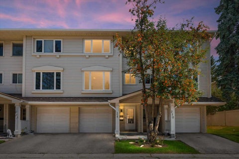 Photo of 208 Queenston Heights SE, Calgary, AB T3Z 0E6 (MLS # A2340581)