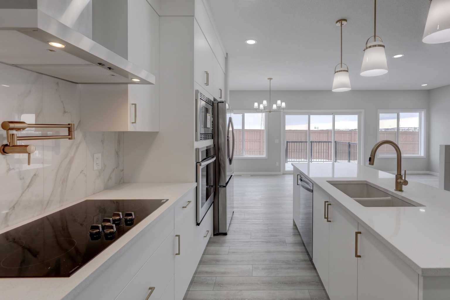 124 Carringvue Place NW