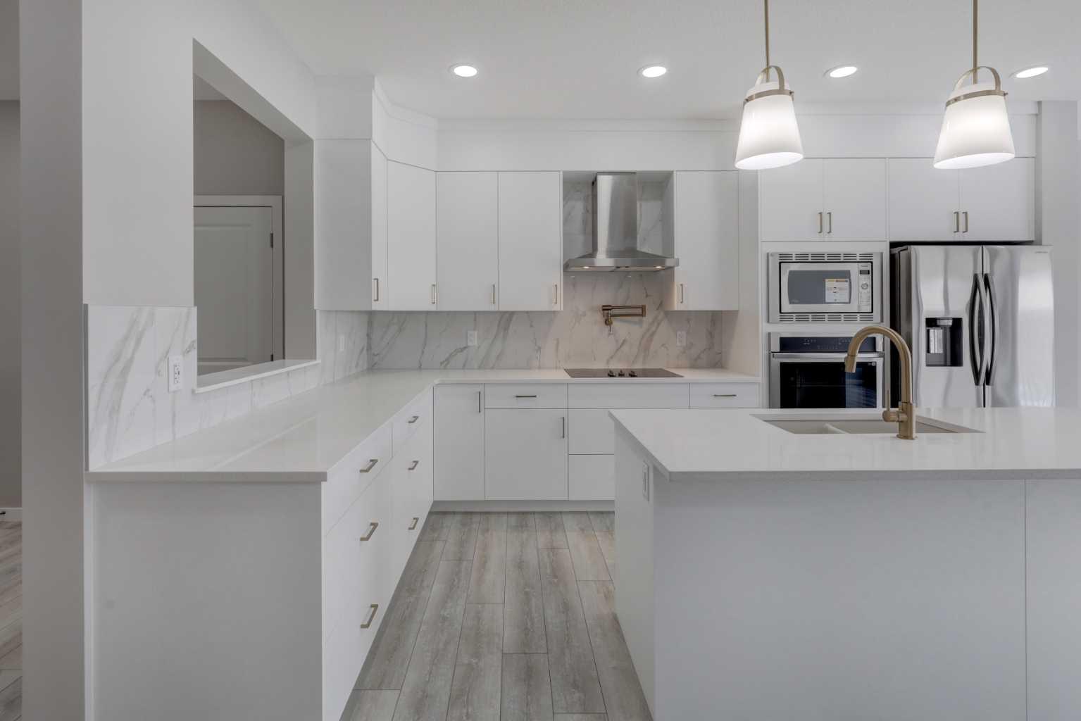 124 Carringvue Place NW