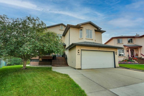 Photo of 418 Long Beach Landing, Chestermere, AB T1X 1E6 (MLS # A2332146)