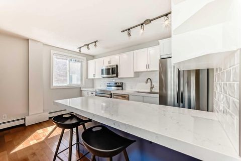 Photo of 835 18 Avenue SW #303, Calgary, AB T2T 0G9 (MLS # A2310273)