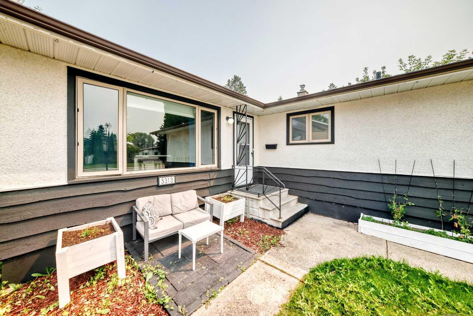 3313 42A Avenue Close
