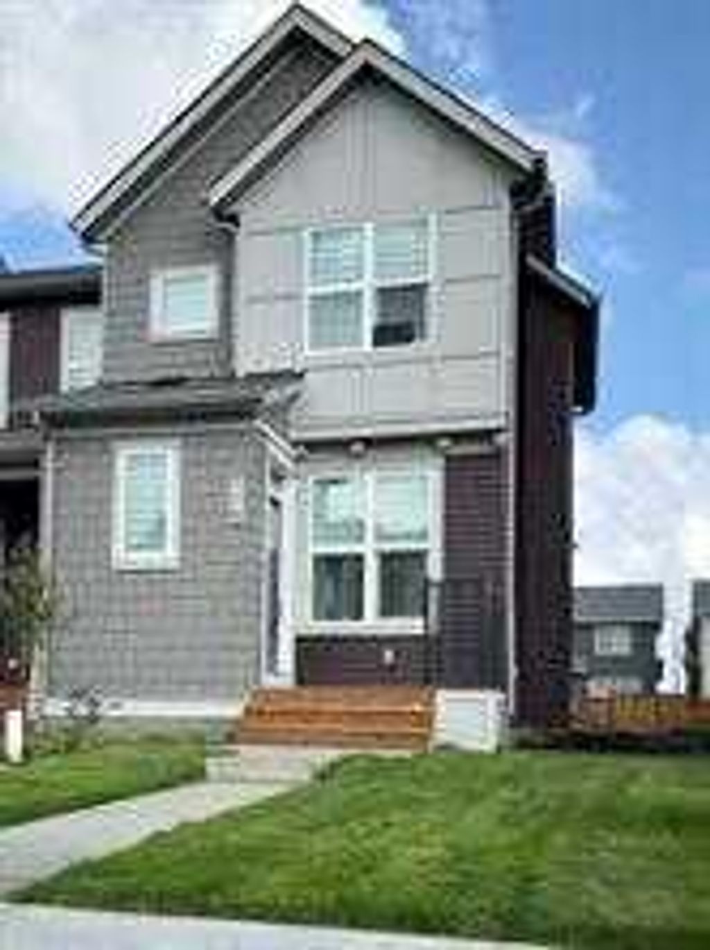 Photo of 115 Legacy Passage SE, Calgary, AB T2X 5L7 (MLS # A2292472)