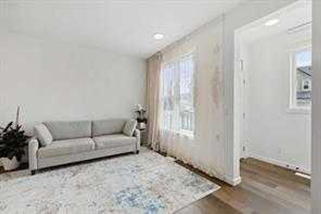 Photo of 115 Legacy Passage SE, Calgary, AB T2X 5L7 (MLS # A2292472)