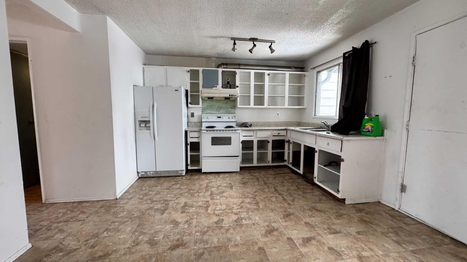 6551 Huntsbay Road NW