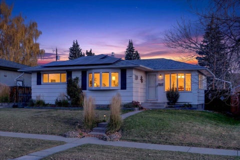 Photo of 1184 Northmount Drive NW, Calgary, AB T2L 0C7 (MLS # A2354406)