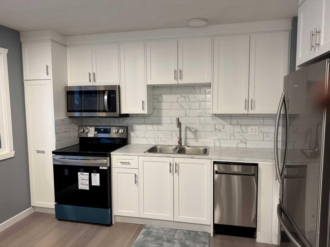 375 Georgian Villas NE