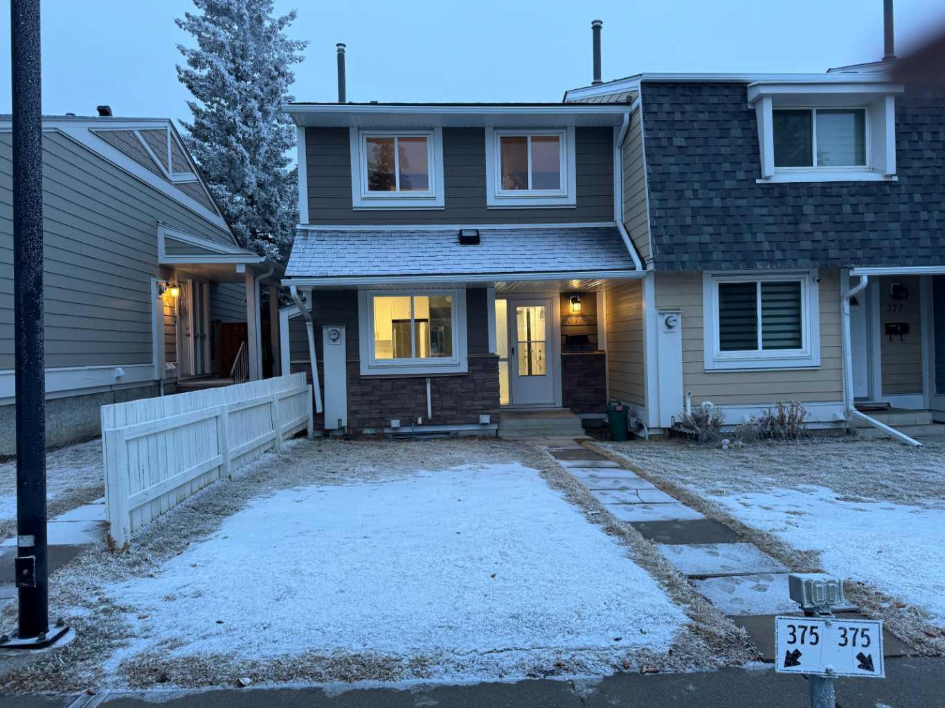 375 Georgian Villas NE