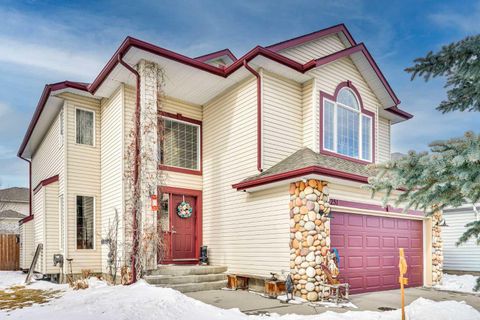 Tiny photo for 251 Lakeview Cove, Chestermere, AB T1X 1E7 (MLS # A2289312)