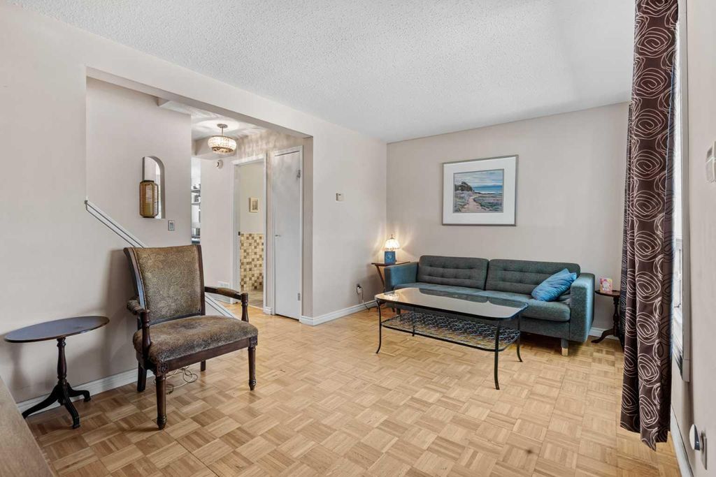 Photo of 6646 Huntsbay Road NW, Calgary, AB T2K 4R3 (MLS # A2317856)