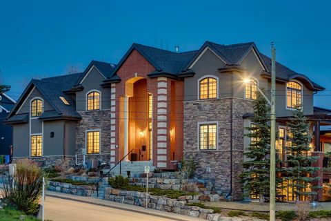 1320 17A Street NW Calgary AB T2N 2E9