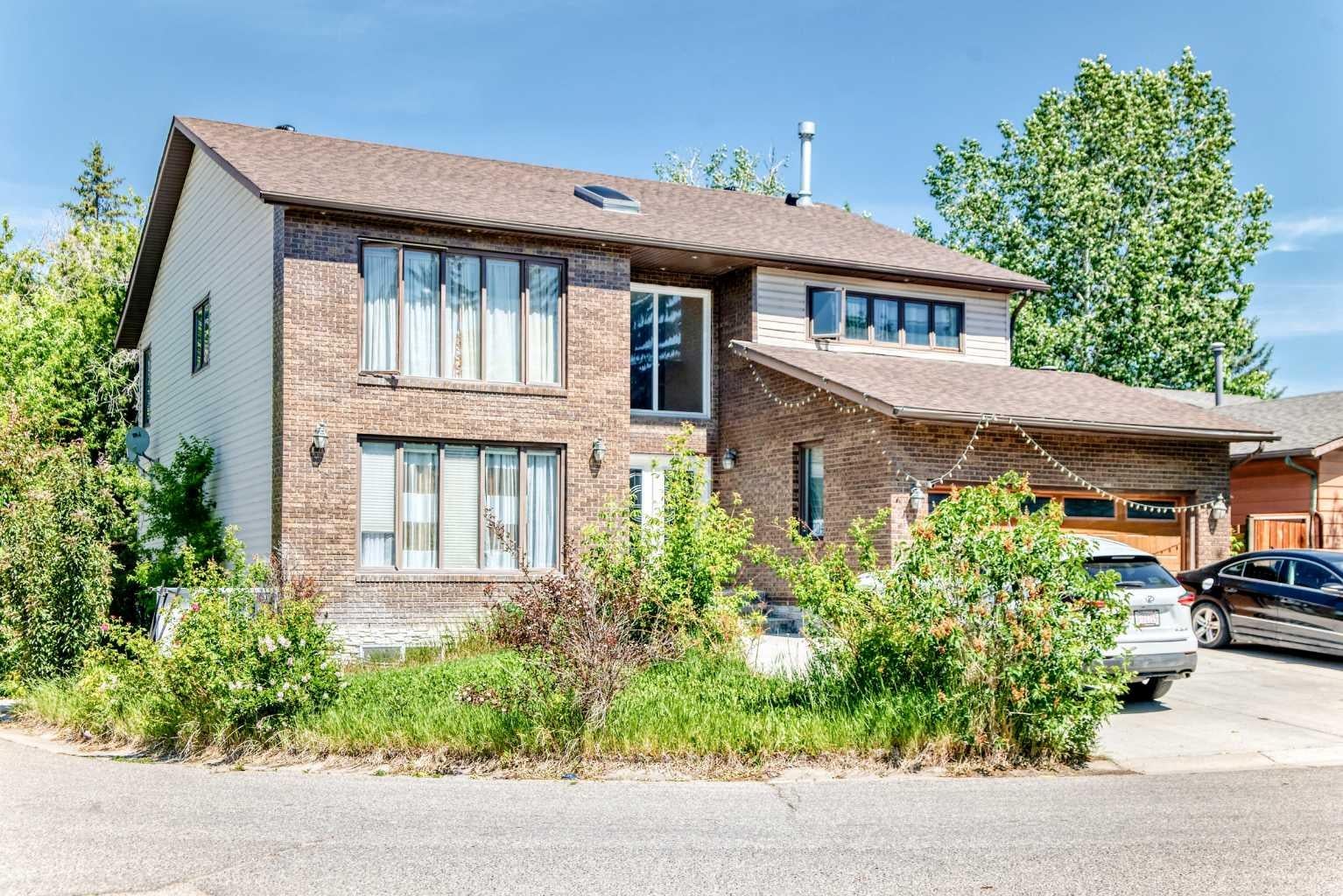 204 Deer Ridge Way SE
