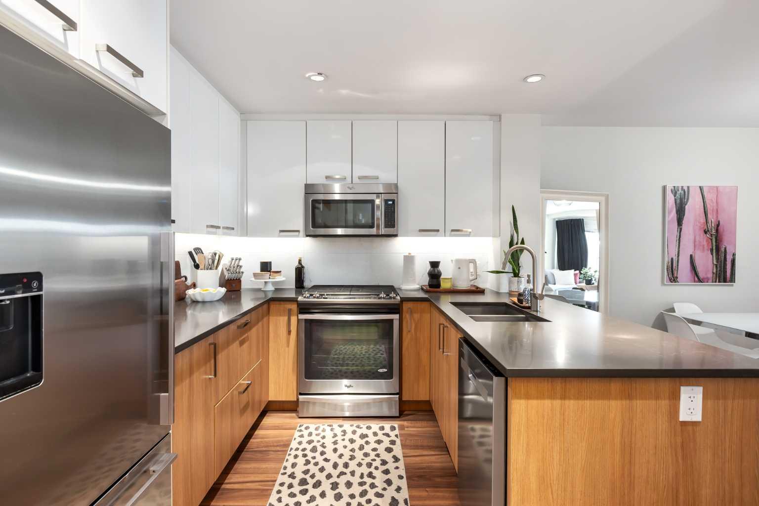 510 Edmonton Trail NE 206