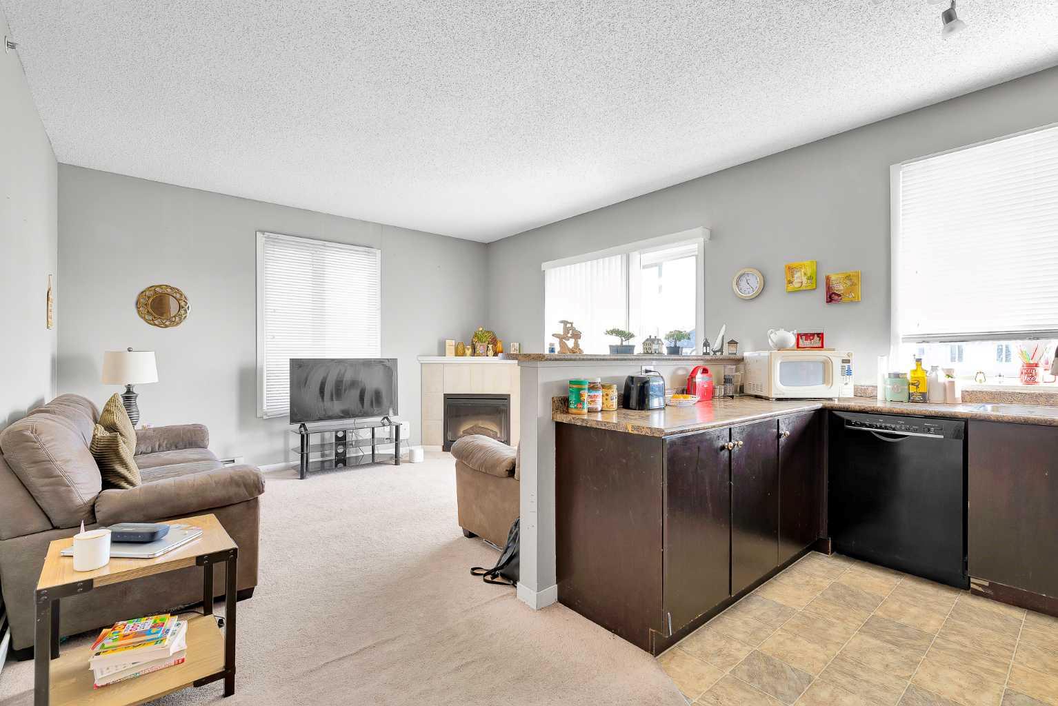 1140 Taradale Drive NE 1421