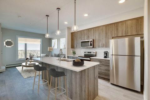 Photo of 660 Shawnee Square SW #408, Calgary, AB T2Y 0X6 (MLS # A2284021)