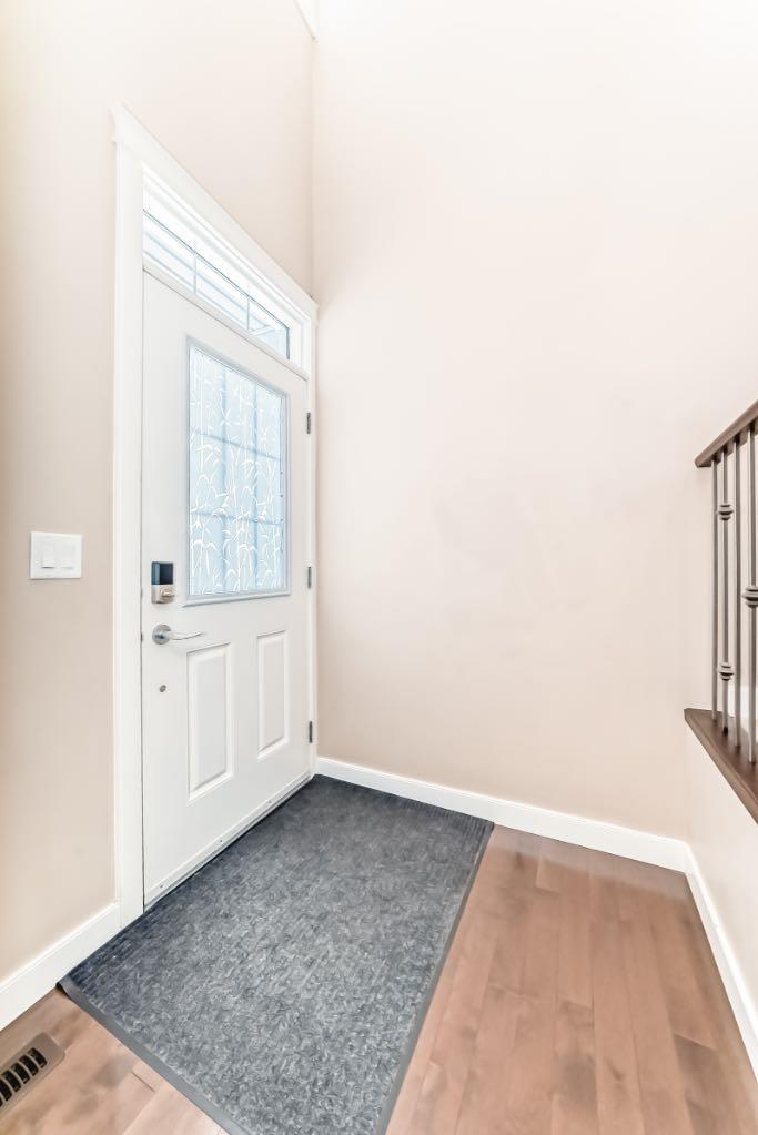 40 Saddlelake Gardens NE