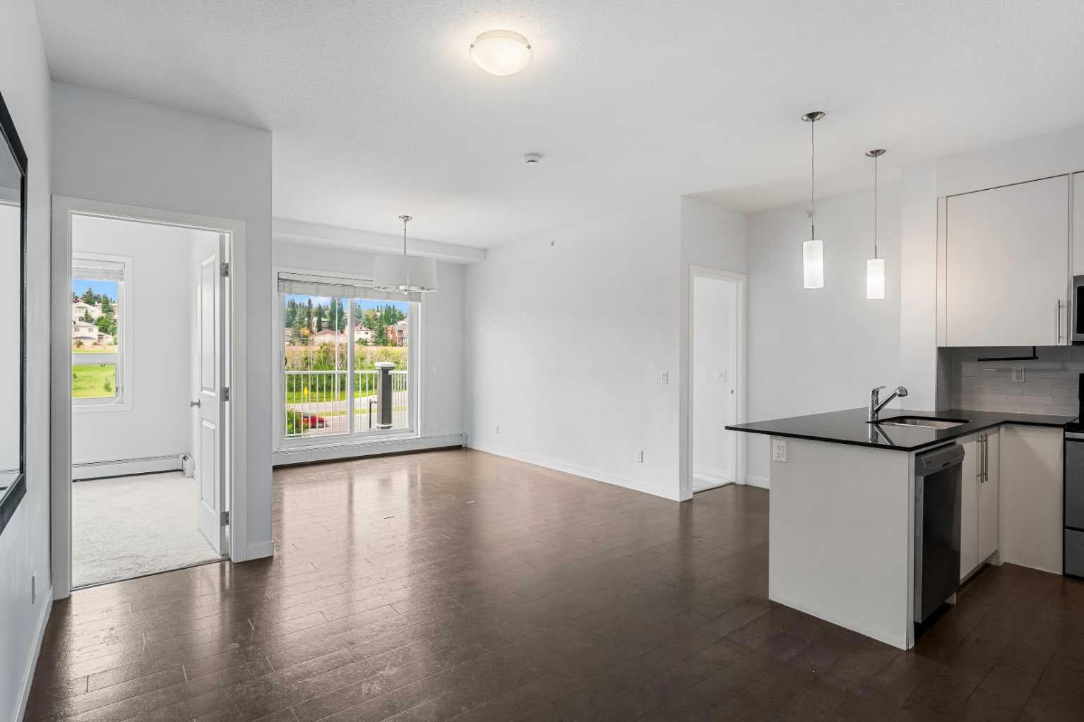 5305 32 Avenue SW 4311