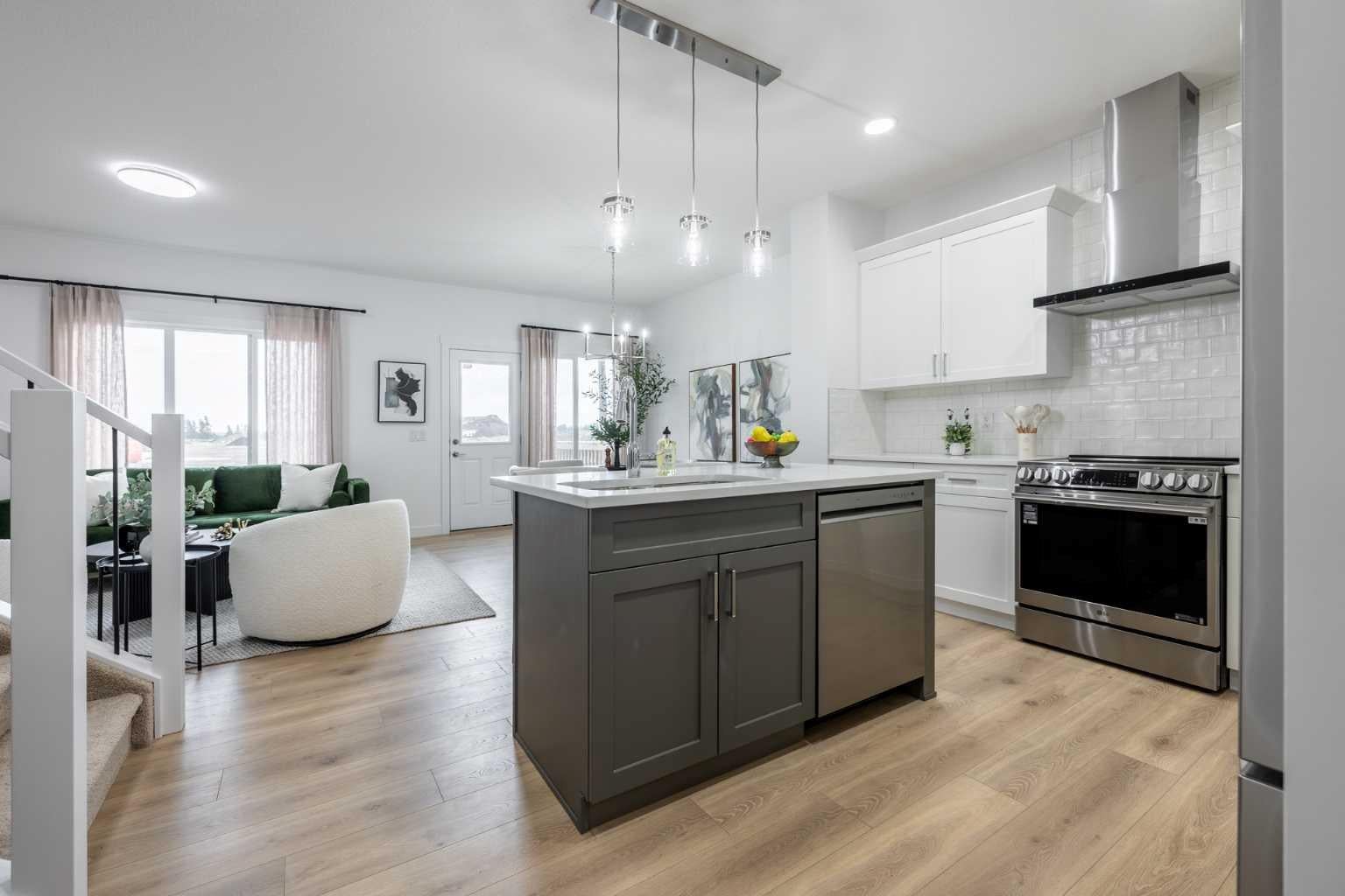385 Sora Park SE