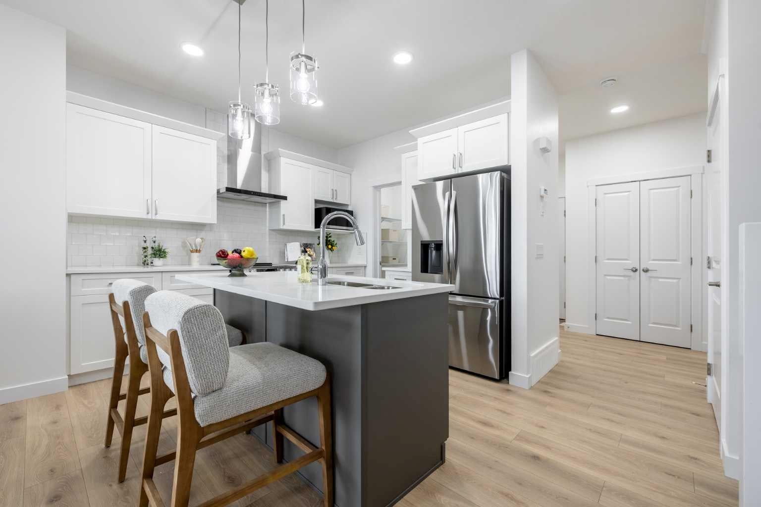 385 Sora Park SE