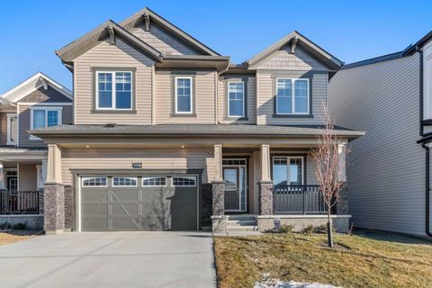 1116 Southwinds Green SW Airdrie AB T4B 5S3