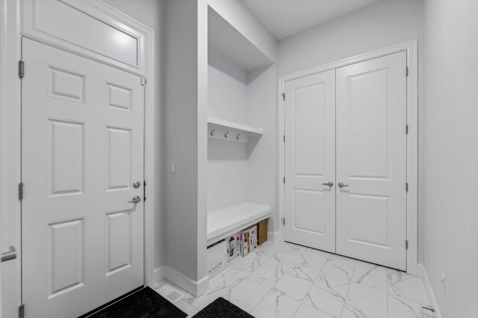 1116 Southwinds Green SW