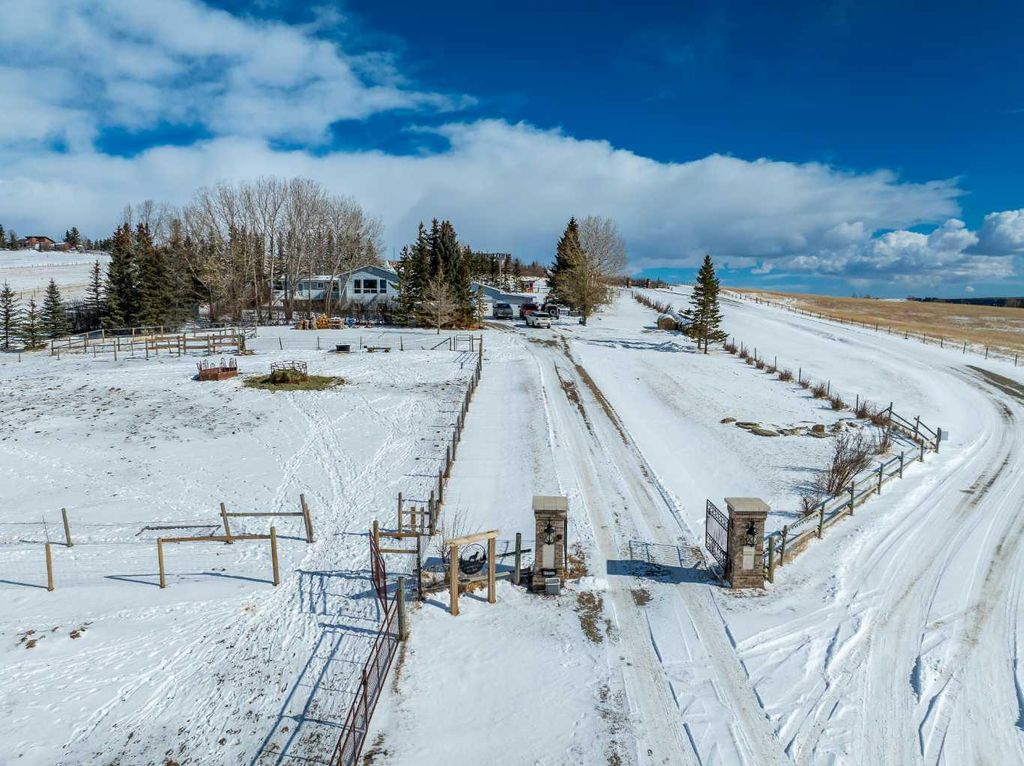 Photo of 263042 Range Road 43, Rural Rocky View County, AB T4C 2B1 (MLS # A2292562)