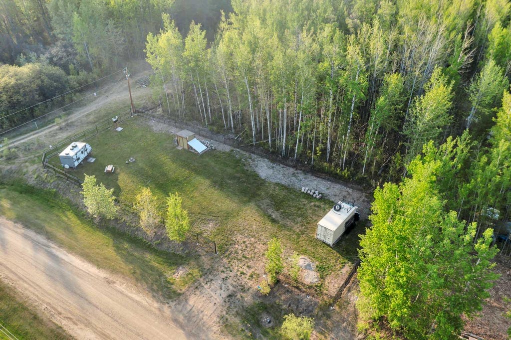 Photo of 36 Village West Estates, Rural Wetaskiwin No. 10, County of, AB T0C 1Z0 (MLS # A2317076)