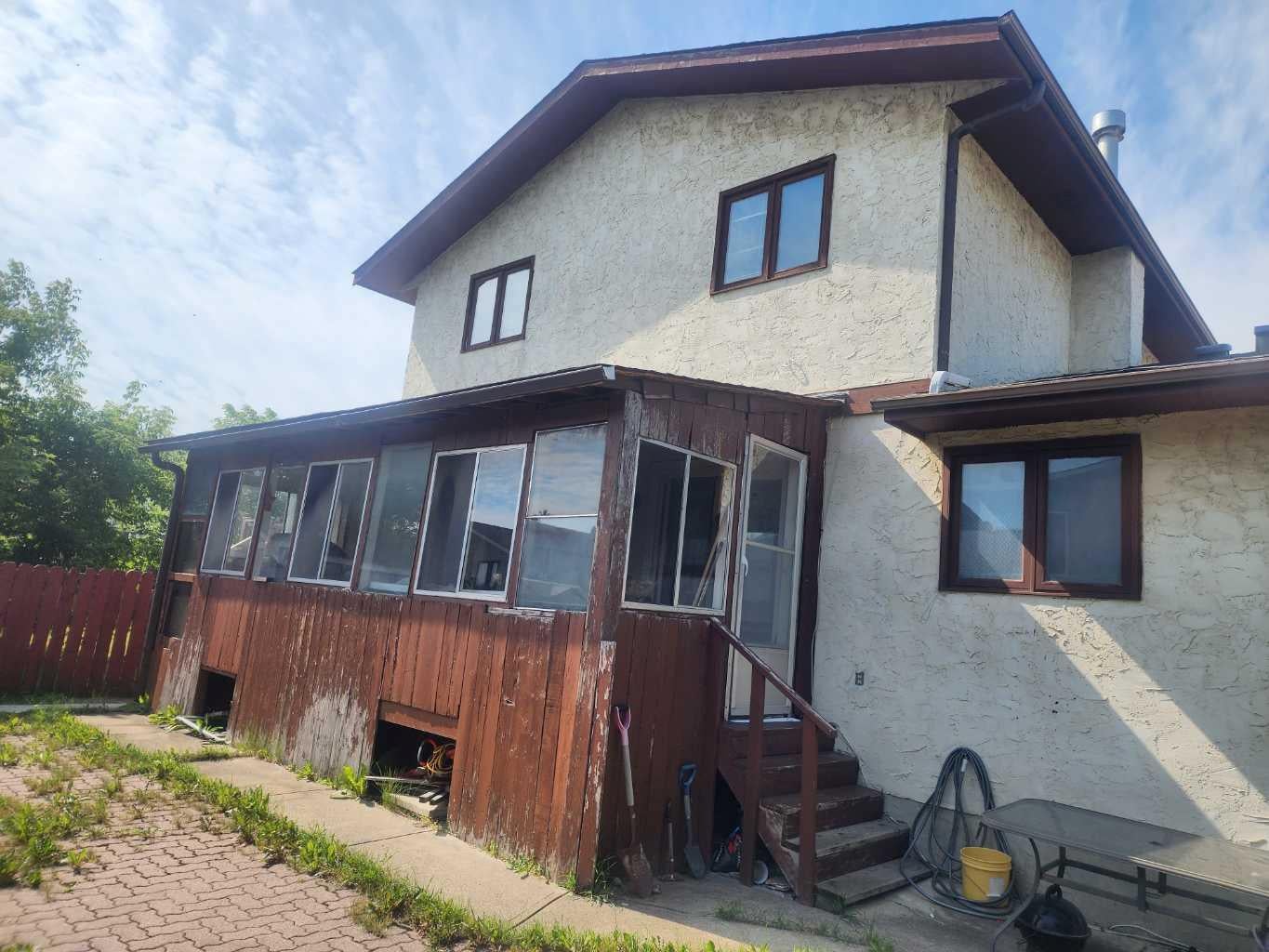 39 Whiteram Close NE
