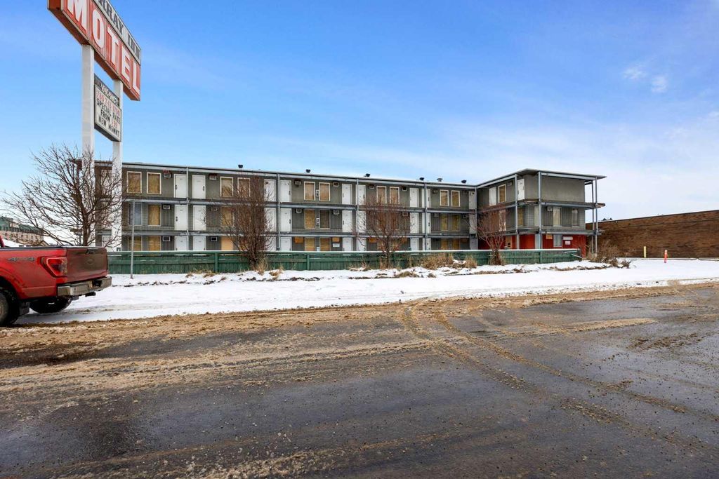 Photo of 9906 Saunderson Avenue, Fort McMurray, AB T9H 1R9 (MLS # A2274315)