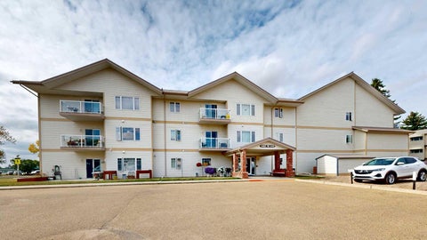 Photo of 5402 50 Avenue #303, Stettler, AB T4K 1K9 (MLS # A2348130)