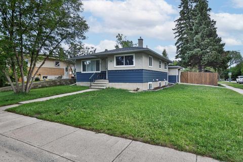 Photo of 311 18 Street N, Lethbridge, AB T1H 3G3 (MLS # A2320671)