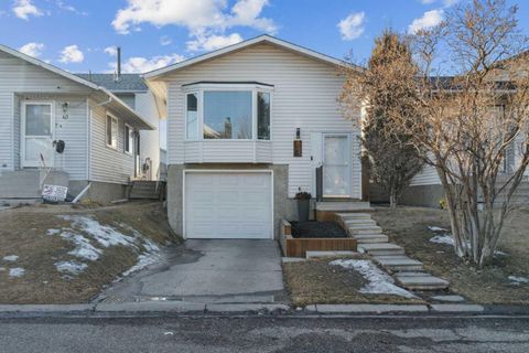 Photo of 65 Tararidge Close NE, Calgary, AB T3J 2P5 (MLS # A2283819)