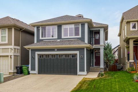 26 Mahogany Green SE Calgary AB T3M 0T3