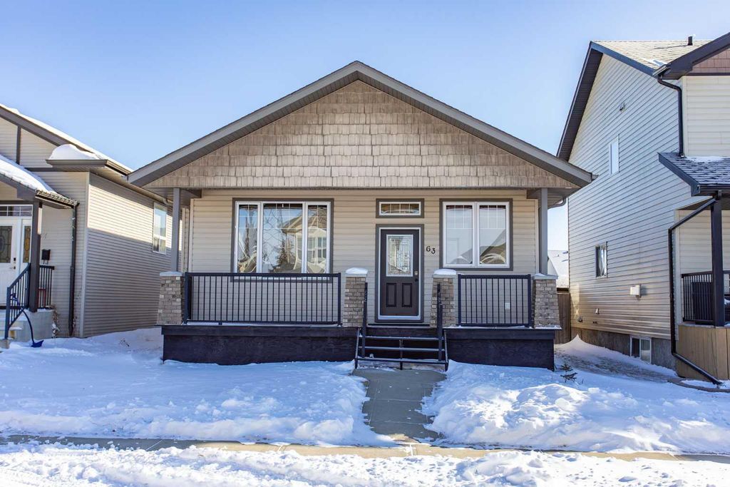 Photo of 63 Vickers Close, Red Deer, AB T4R 0E6 (MLS # A2287411)
